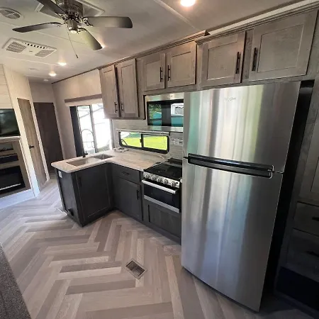 Apartmán Wildwood Us-wohnwagen Brandenburg (Brandenburg an der Havel)